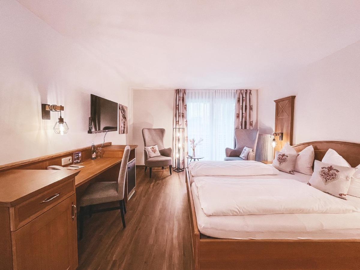Hotel Badischer Hof بِبيراخ المظهر الخارجي الصورة